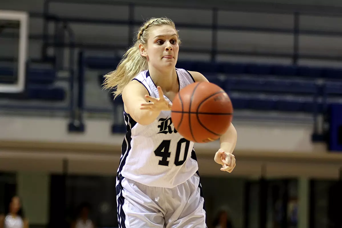 Megan Palmer scored 8 points off the bench in the Owls' loss at Middle Tennessee.