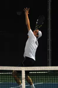 David Warren picked up a pair of wins on Friday.