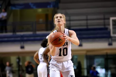 Wendy Knight and the Owls face Marshall on Saturday at 12 p.m. (CT).