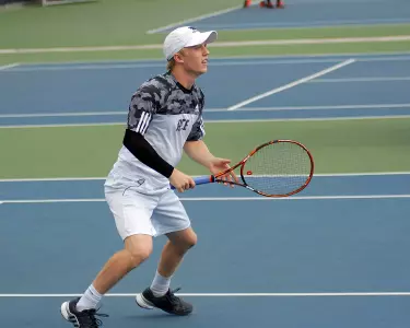 Adam Gustafsson was 3-0 in singles over the weekend.