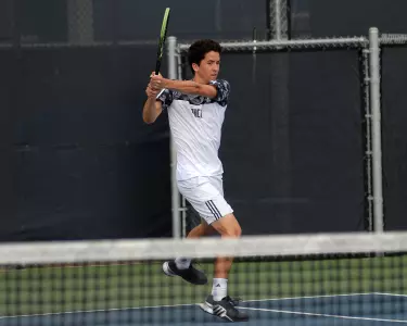 Emanuel Llamas provided four points for the Owls on Saturday.