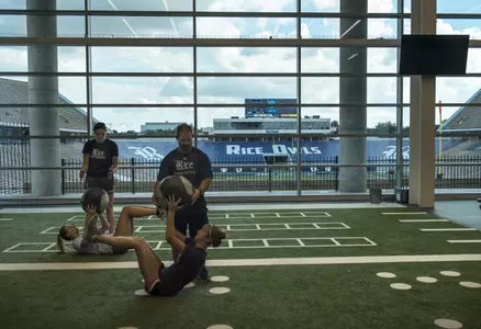 Brian Patterson Center Weight Roo