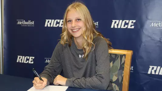 Kostecki signing photo
