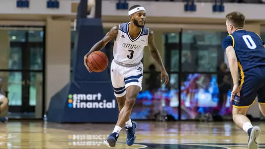 Ako Adams