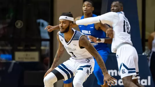 Ako Adams