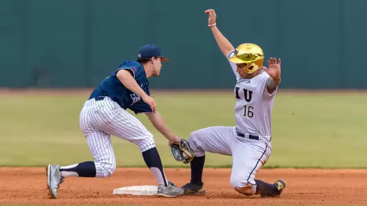 Cruz, Trei action vs FIU April 6