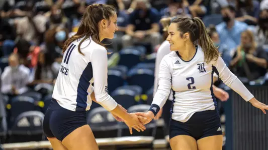 Nicole Lennon & Tia Grippo