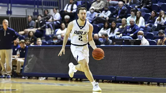 November 04, 2021 : During the exhibition game between the St. Edwards Hilltoppers and the Rice Owls at Tudor Fieldhouse in Houston, Texas. (Mandatory Credit: Maria Lysaker | Rice Athletics)