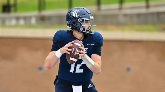 November 19, 2022: Rice Owls quarterback AJ Padgett (12) looks to pass the ball during the fourth quarter against the UTSA Roadrunners at Rice Stadium in Houston, Texas. Mandatory Credit: Maria Lysaker | Rice Athletics