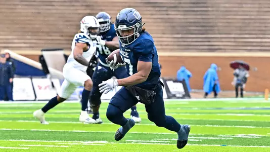 November 19, 2022: Rice Owls wide receiver Kobie Campbell (17) catches a pass during the first half against the UTSA Roadrunners at Rice Stadium in Houston, Texas. Mandatory Credit: Maria Lysaker | Rice Athletics
