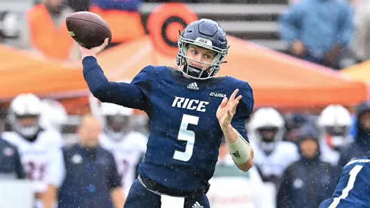 November 19, 2022: Rice Owls quarterback Wiley Green (5) throws the ball during the first half against the UTSA Roadrunners at Rice Stadium in Houston, Texas. Mandatory Credit: Maria Lysaker | Rice Athletics