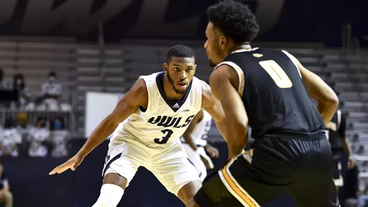 December 04, 2021 :   During the exhibition game between the Jarvis Bulldogs and the Rice Owls at Tudor Fieldhouse in Houston, Texas.   (Mandatory Credit:  Maria Lysaker | Rice Athletics)