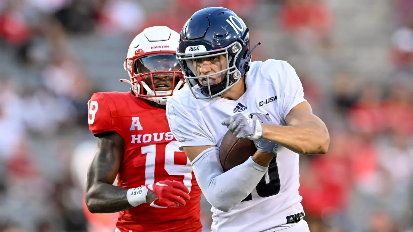 September 10, 2022: Rice Owls wide receiver Luke McCaffrey (10) catches a pass for a touchdown during the Bayou Bucket Classic against the Houston Cougars at TDECU Stadium in Houston, Texas. (Mandatory Credit: Maria Lysaker | Rice Athletics)