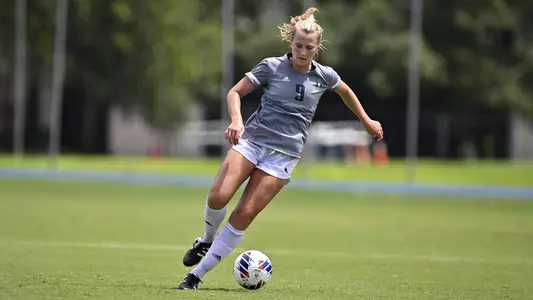 August 21, 2022, Houston, Texas, USA; Rice Owls forward Grace Collins (9) in action during the match against the Samford Bulldogs at Holloway Field Rice University.  (Mandatory Credit:  Maria Lysaker | Rice Athletics)
