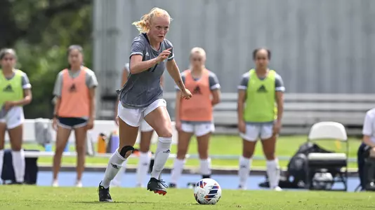 August 21, 2022, Houston, Texas, USA; Rice Owls midfielder Shiloh Miller (17) in action during the match against the Samford Bulldogs at Holloway Field Rice University. (Mandatory Credit: Maria Lysaker | Rice Athletics)