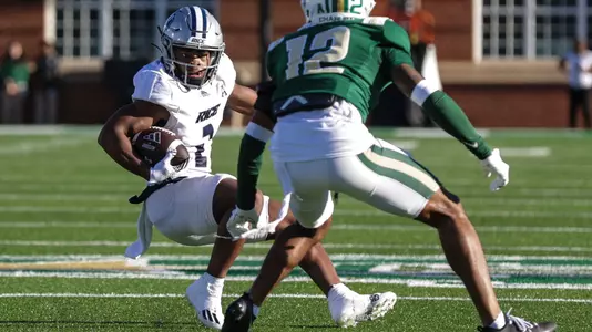 November 18, 2023:  NCAA football game between Rice University and UNC-Charlotte, at Jerry Richardson Stadium, Charlotte, North Carolina.  David Beach