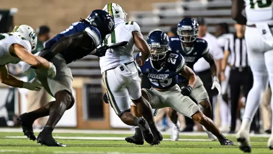 September 28, 2024, Houston, Texas, US: Daveon Hook During a game between the Charlotte 49er’s and the Rice Owls at Rice Stadium. The 49er’s defeated the Owls 21-20. Mandatory Credit: Maria Lysaker | Rice Athletics