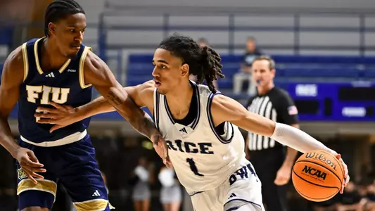 November 05, 2024, Houston, Texas, US: During a game between the FIU Golden Panthers and the Rice Owls at Tudor Fieldhouse. Mandatory Credit: Maria Lysaker | Rice Athletics