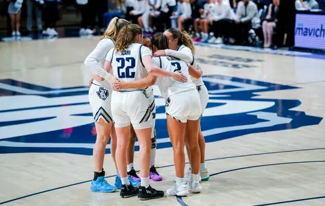 WBB24-25 Huddle