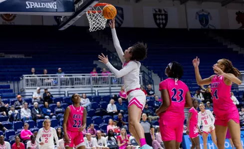 WBB23-24 Malia Fisher