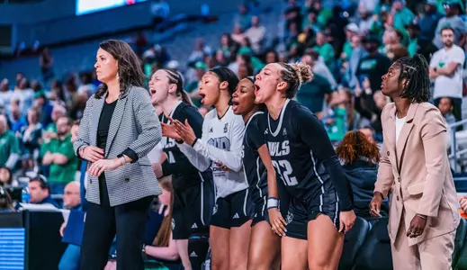 WBB23-24 Lindsay Edmonds AAC SF