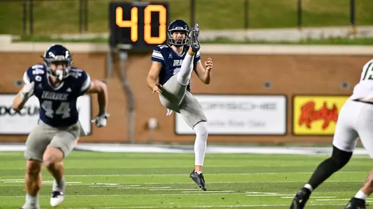 September 28, 2024, Houston, Texas, US: Alex Bacchetta During a game between the Charlotte 49er’s and the Rice Owls at Rice Stadium. Mandatory Credit: Maria Lysaker | Rice Athletics