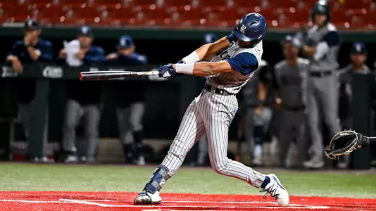 April 08, 2025, Houston, Texas, US: During game two of the silver glove series between cross town rivals the University of Houston Cougars and the Rice Owls at Darryl & Lori Schroeder Park. Mandatory Credit: Maria Lysaker | Rice Athletics