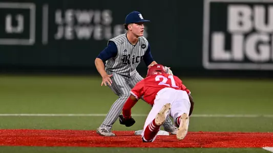 April 08, 2025, Houston, Texas, US: During game two of the silver glove series between cross town rivals the University of Houston Cougars and the Rice Owls at Darryl & Lori Schroeder Park. Mandatory Credit: Maria Lysaker | Rice Athletics