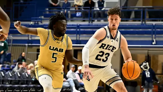 February 19, 2025, Houston, Texas, US: During a game between the UAB Blazers and the Rice Owls at Tudor Fieldhouse.  Mandatory Credit: Maria Lysaker | Rice Athletics