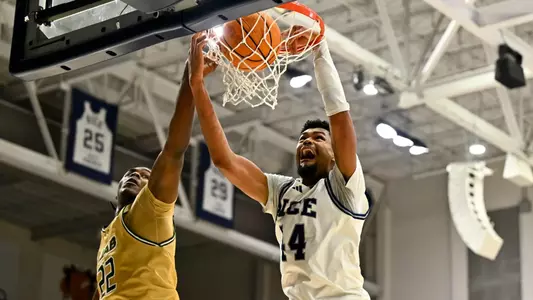 February 19, 2025, Houston, Texas, US: During a game between the UAB Blazers and the Rice Owls at Tudor Fieldhouse.  Mandatory Credit: Maria Lysaker | Rice Athletics
