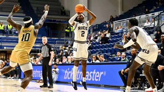 February 19, 2025, Houston, Texas, US: During a game between the UAB Blazers and the Rice Owls at Tudor Fieldhouse. Mandatory Credit: Maria Lysaker | Rice Athletics