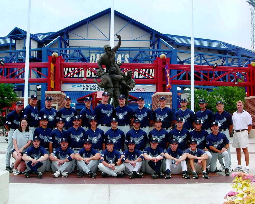 2003 CWS Team Photo