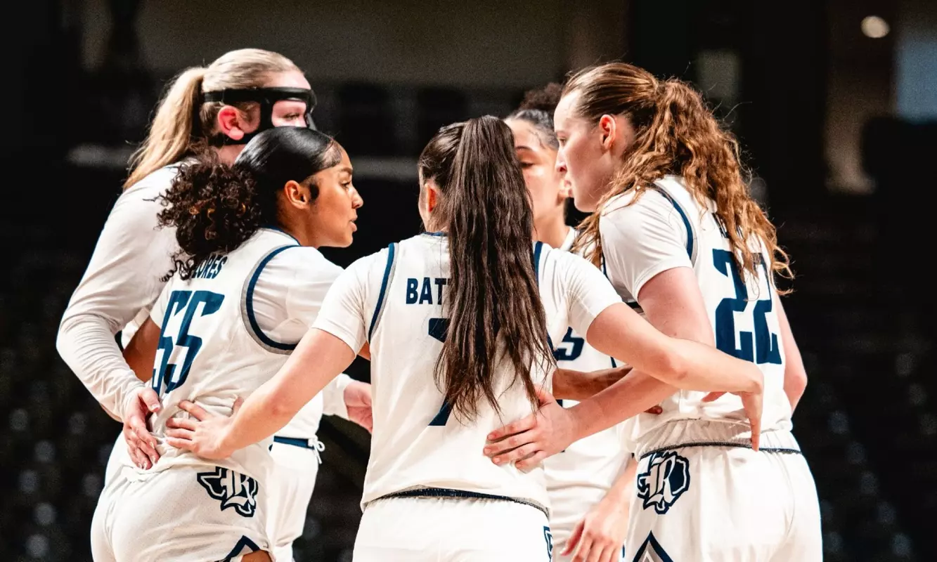 WBB Huddle