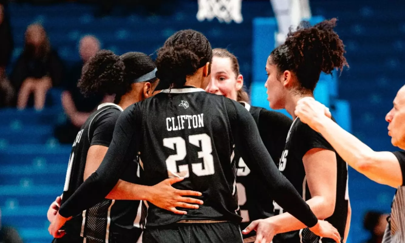 WBB Huddle