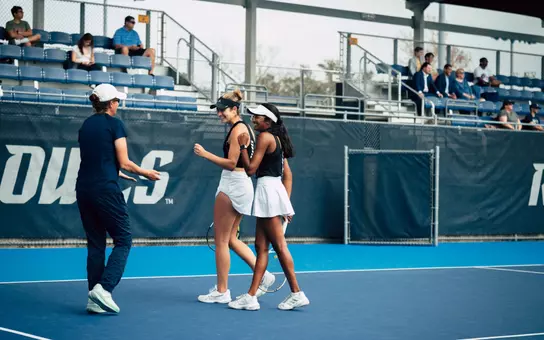 Owls Fall to No. 36 Wichita State