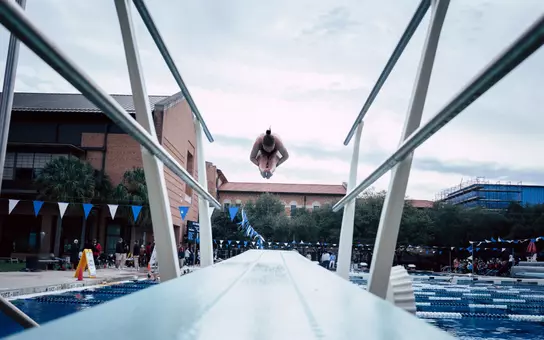 Robson and Harned Close Day Ones of NCAA Diving Zones