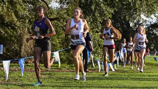 September 11, 2026, Houston, Texas, US: During a Rice Owls invitational cross country meet at Gibbs Recreation Center. Mandatory Credit: Maria Lysaker | Rice Athletics