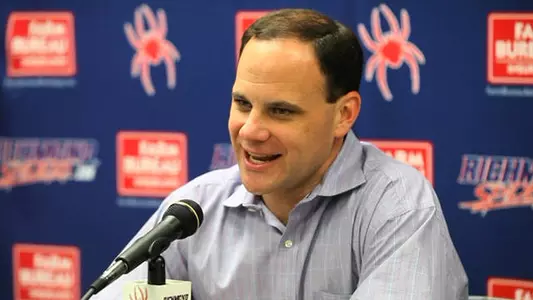 Shafer Attends Center of Coaching Excellence Session