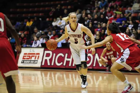 Spiders Finish Off Flames For Third-Straight Win