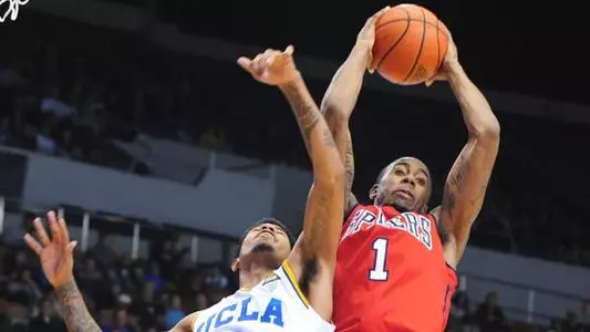 Spiders Host Liberty Wednesday Night