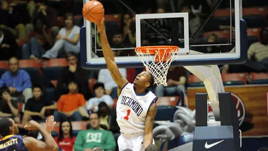Former Spider Darrius Garrett Signs With Italian Team