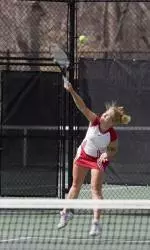 Women's Tennis Tops UMass 5-2 For Fifth-Straight Win