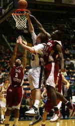 Men's Basketball Hosts William & Mary