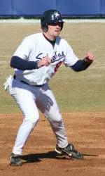 Marshall's Complete-Game Shutout Leads Spiders To Sweep Of Delaware