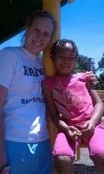 Women's Basketball Continues To Give Back To Community