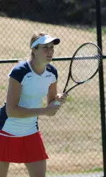 Women's Tennis Blanks Charlotte In A-10 Opening Round