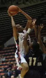 Spiders Grind Out Win Over Rival William & Mary