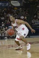 Men's Basketball Defeats VCU, 70-52