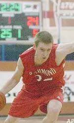 Spiders Edged Out By Mississippi St. , 74-72