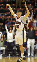 Men's Basketball Takes East Carolina In OT, 71-67